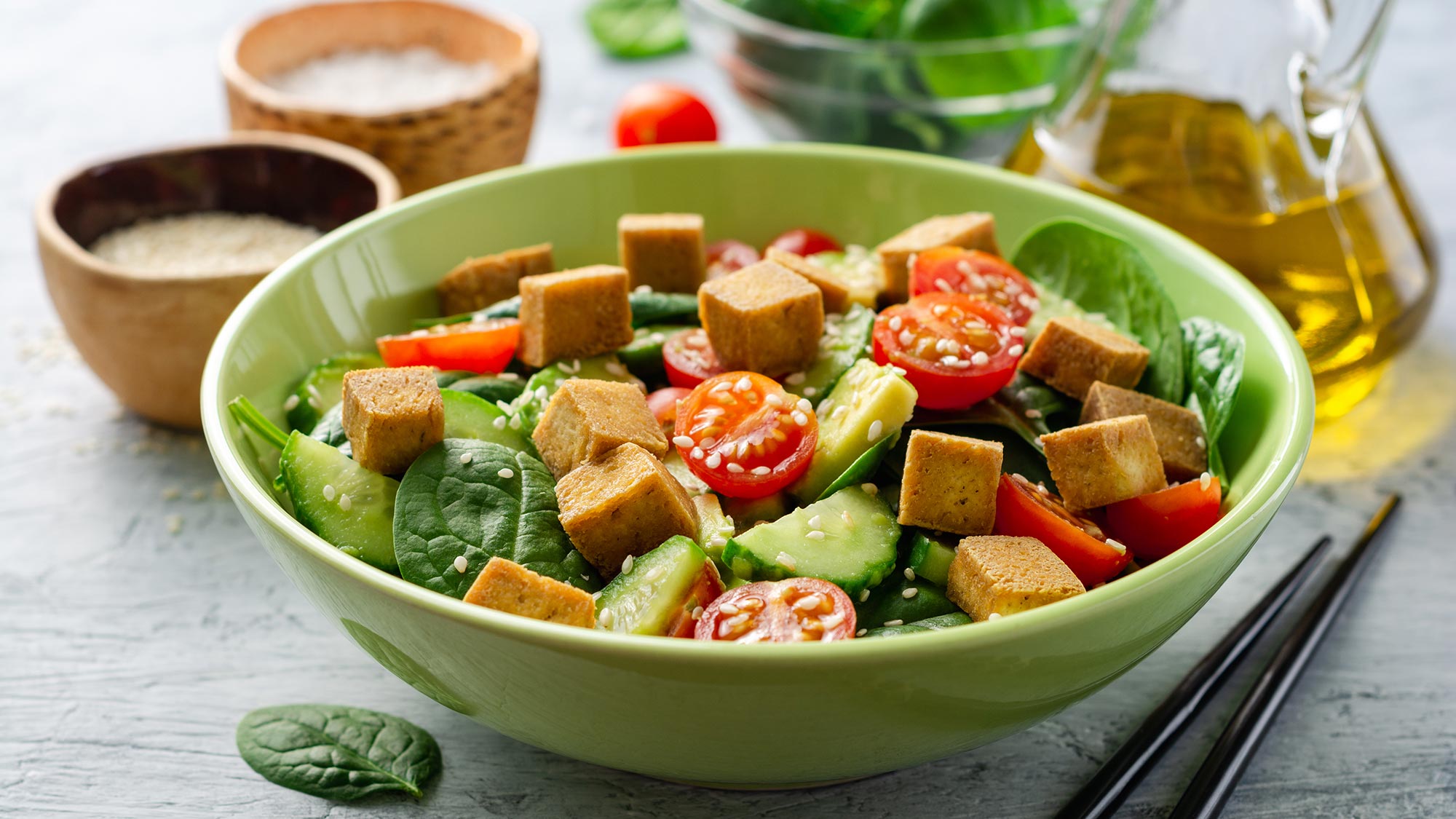 Insalata_di_cetriolo_e_tofu_2000