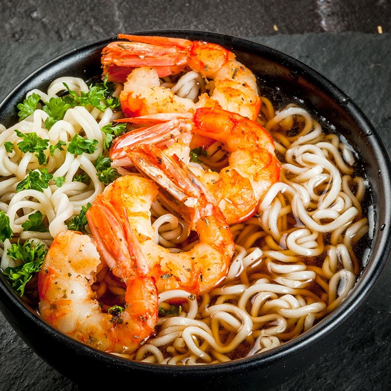 Ramen_di_gamberi_al_peperoncino_800